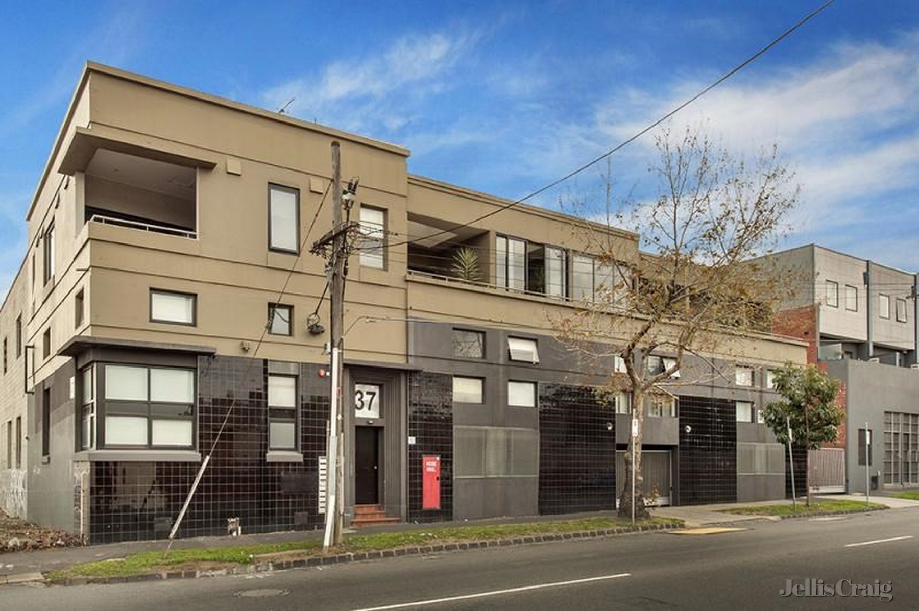 Siscon Projects - 37 Ascot Vale Road